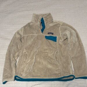 Patagonia Tan Fleece Pullover with Teal Trim